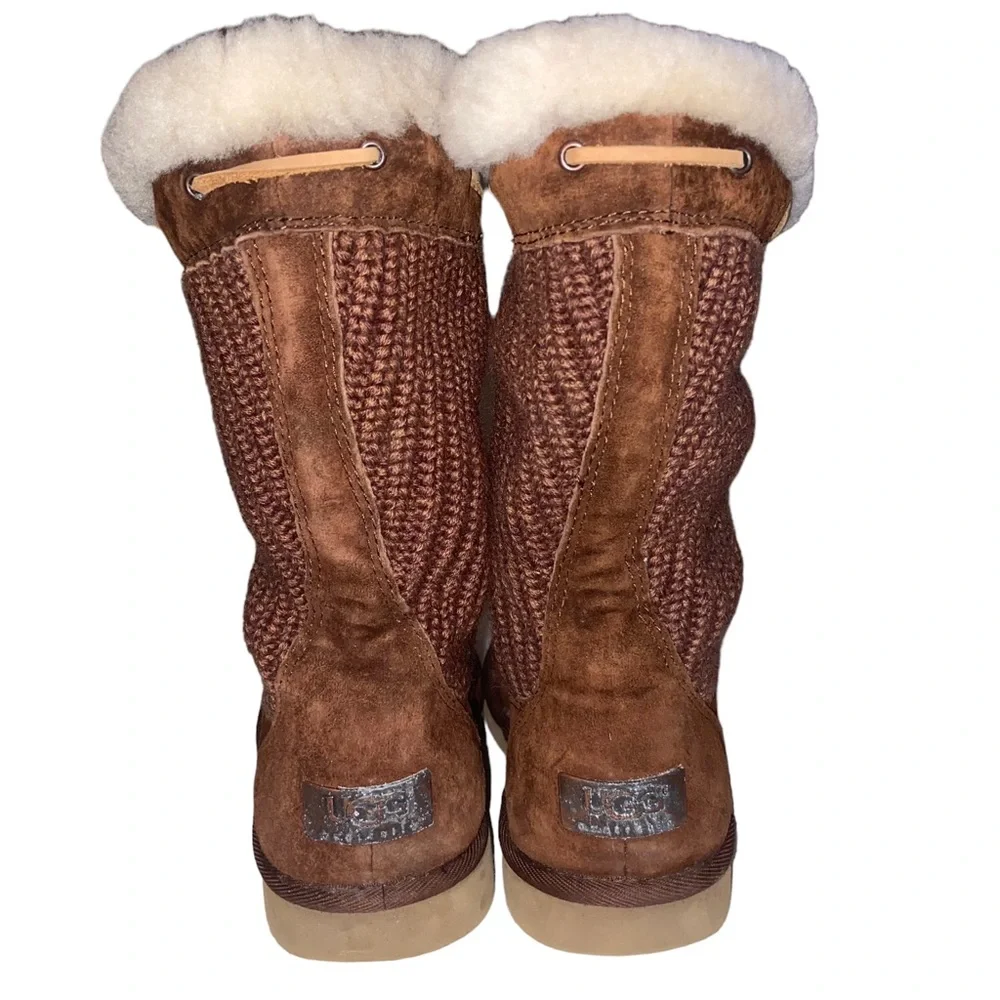UGG Australia Suburb Boots Womens Size 6 Leather Suede Crochet Knit Fur Sherpa